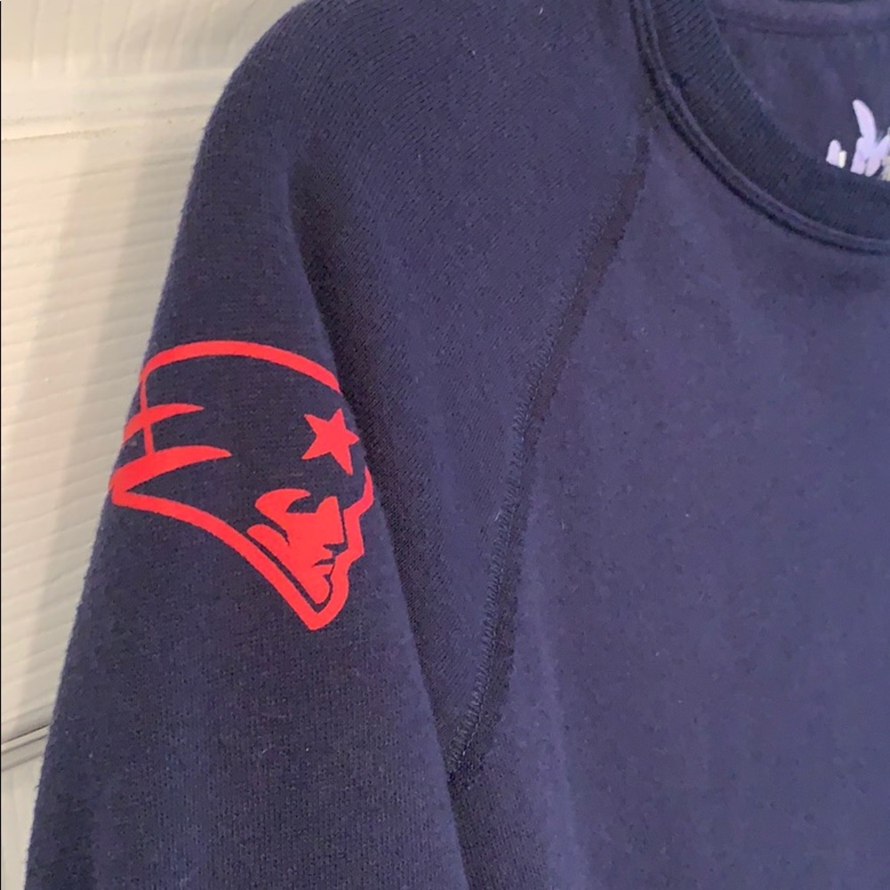 Sweatshirt - Picture 3 of 8